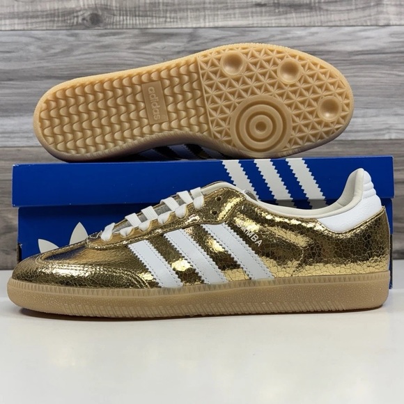 adidas Shoes - adidas Samba Classic Sneakers in Metallic Gold